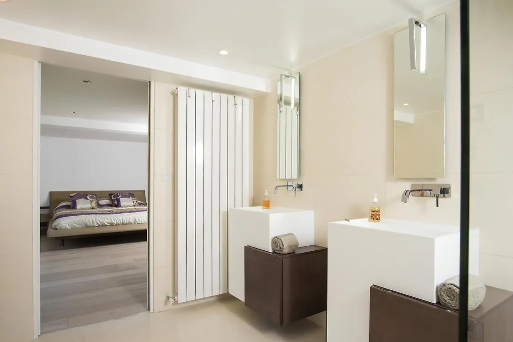 La Villa Mediterranee Marselha 0*,  França